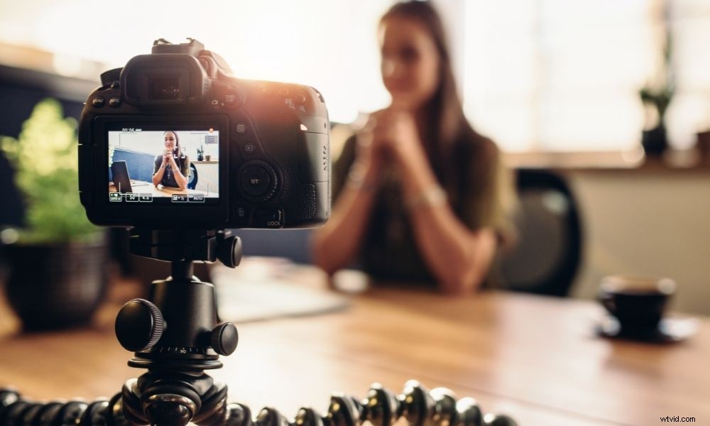 3 Essential Reasons to Use a Tripod for Professional Video Shooting