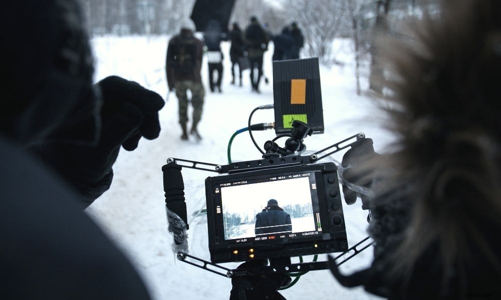 Unlock Efficiency: Key Advantages of Wireless Video Transmitters and Receivers