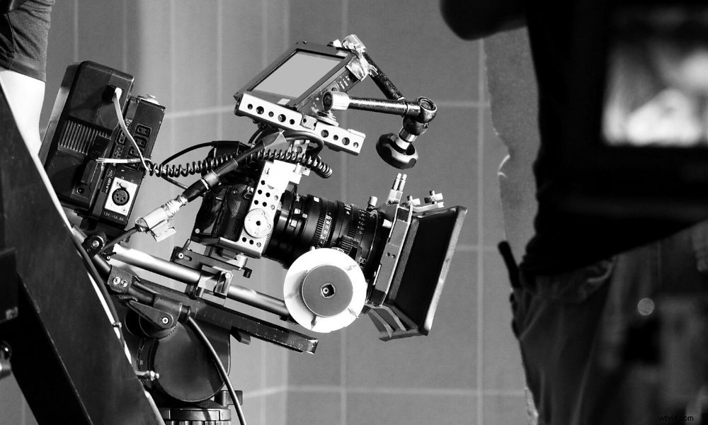 Ultimate Guide: How to Choose the Perfect Broadcast Reference Monitor