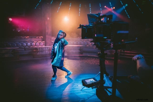 How to Shoot a Professional Music Video: 6 Essential Steps