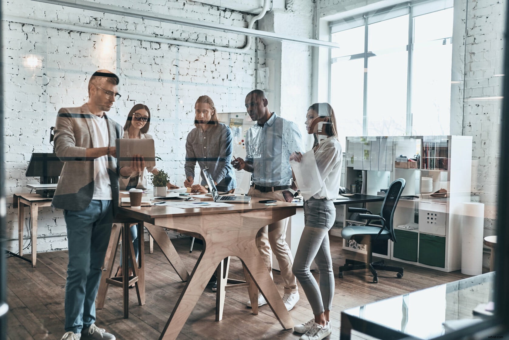 Generate Ideas on Demand: Proven Strategies Even When Uninspired