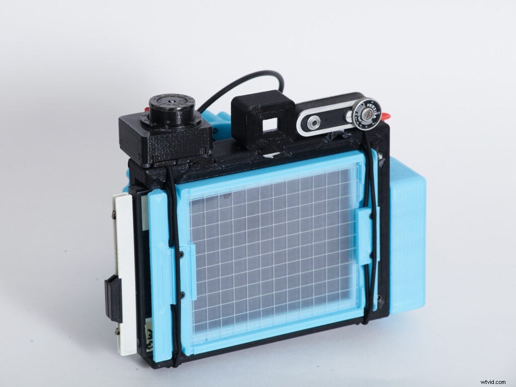 Cam eradactyl OG: Affordable 4x5 Hand Camera for Fun Large Format Film Photography