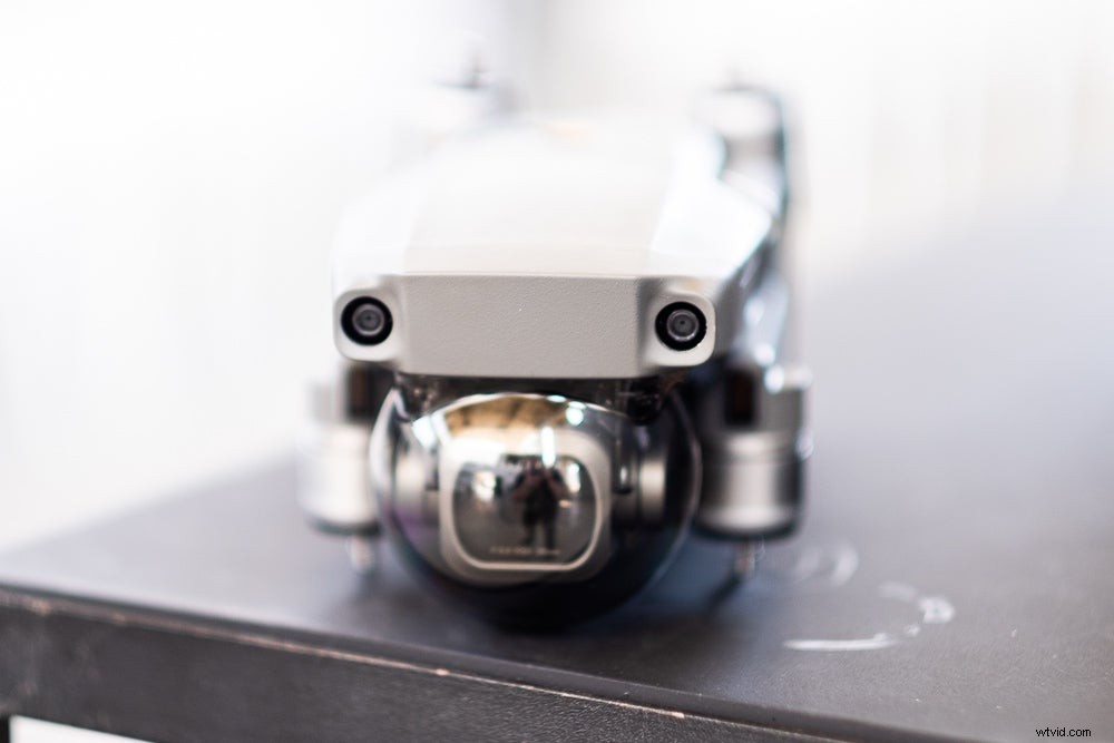 DJI Mavic 2 Pro & Zoom: Omnidirectional Sensors and AI for Crash-Free Flights