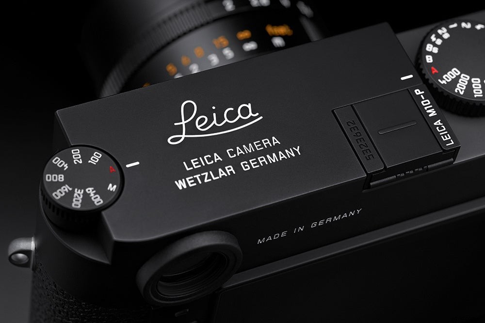 Leica M10-P: Ultra-Discreet Rangefinder with Silent Shutter and First-Ever Touchscreen