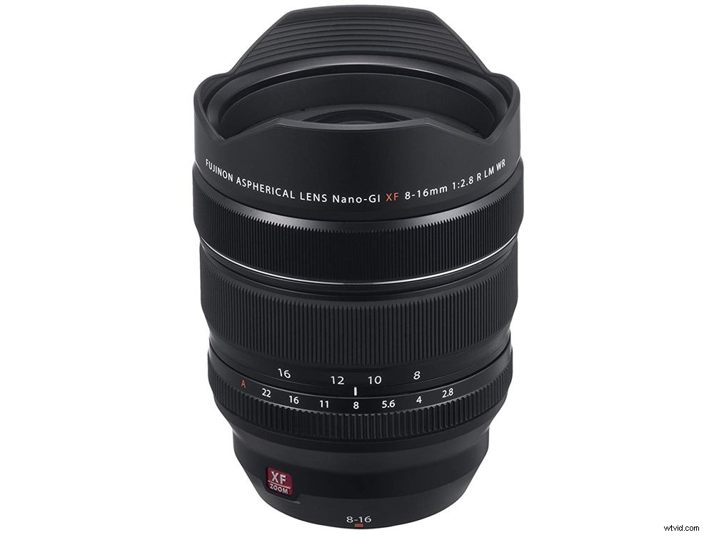 Fujifilm Unveils New Large-Sensor Compact Camera and Five X-Series Lenses