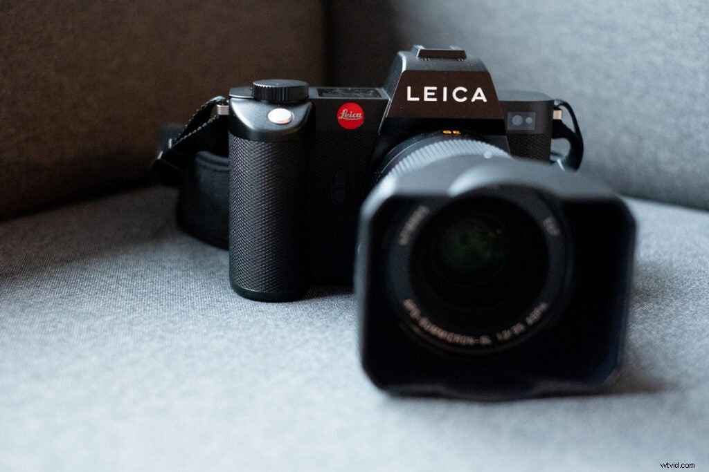 Leica SL2 Hands-On Review: 47MP Full-Frame Mirrorless Camera + Sample Images