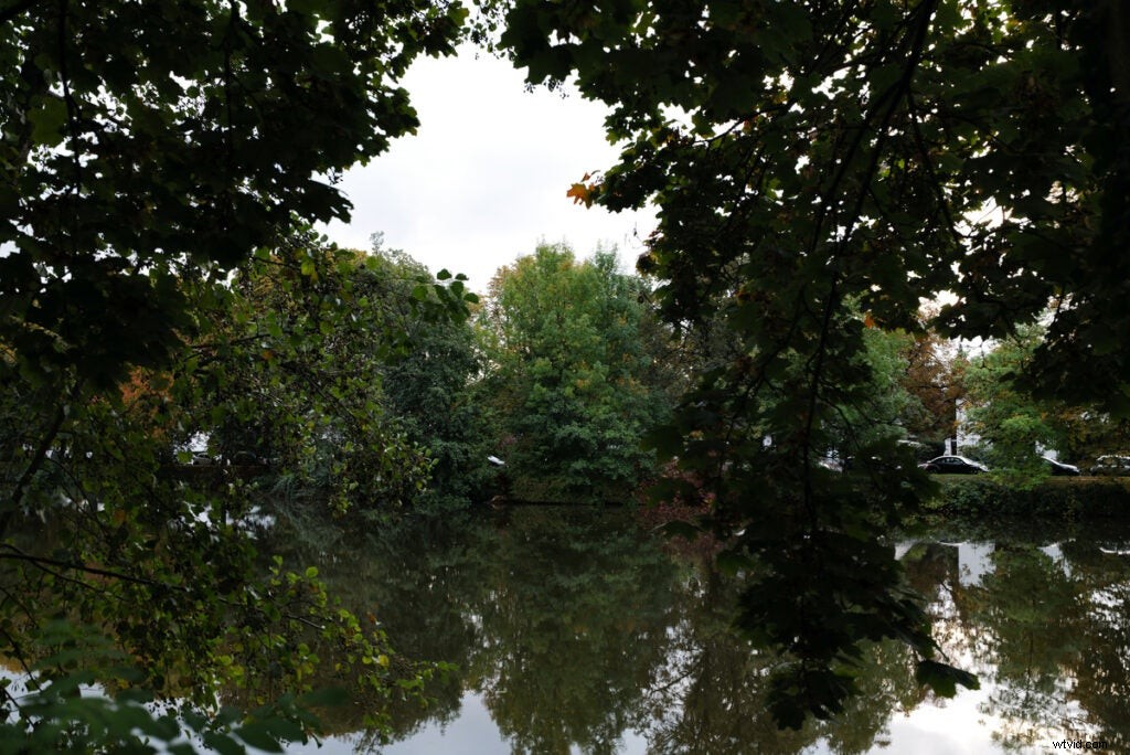 Leica SL2 Hands-On Review: 47MP Full-Frame Mirrorless Camera + Sample Images