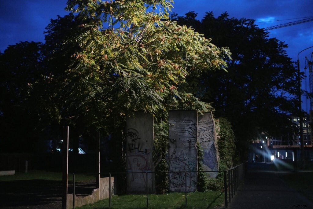 Leica SL2 Hands-On Review: 47MP Full-Frame Mirrorless Camera + Sample Images