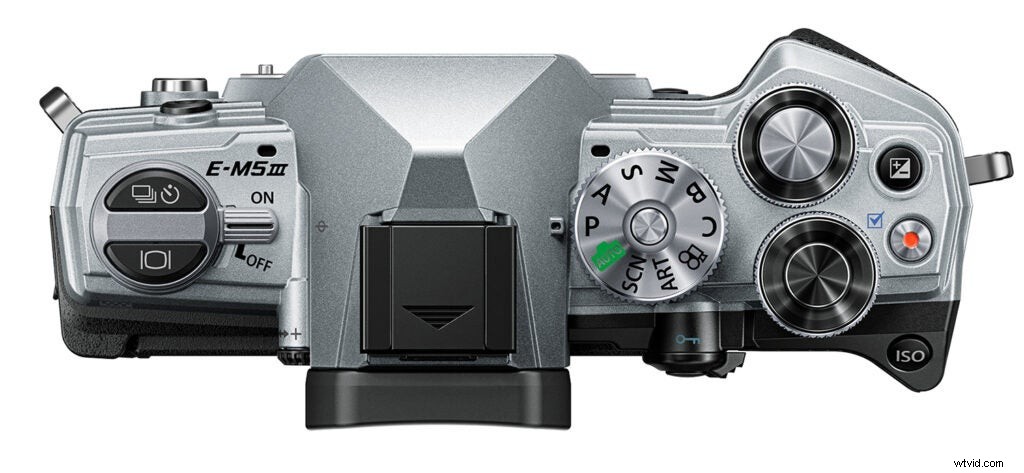 Olympus OM-D E-M5 Mark III: Compact Mirrorless with 20MP Sensor and 5.5-Stop IBIS