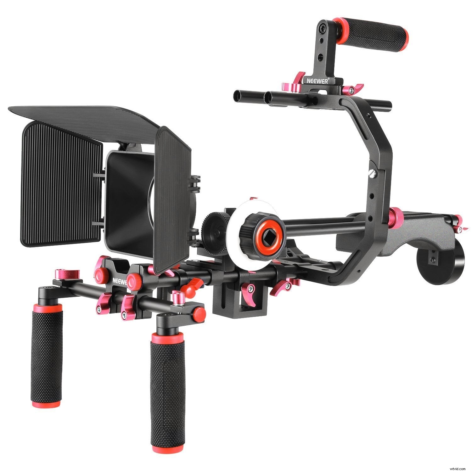 10 Must-Have Accessories for Professional DSLR Video Shooting