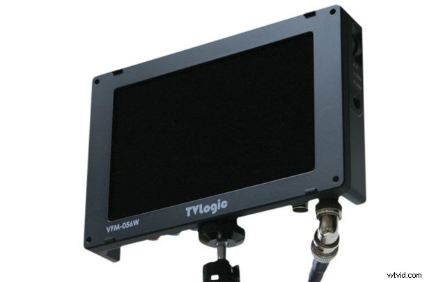 10 Must-Have Accessories for Professional DSLR Video Shooting