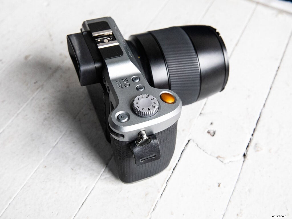 Hasselblad X1D-50c Hands-On Review: Compact 50MP Mirrorless Medium Format Camera + Sample Images