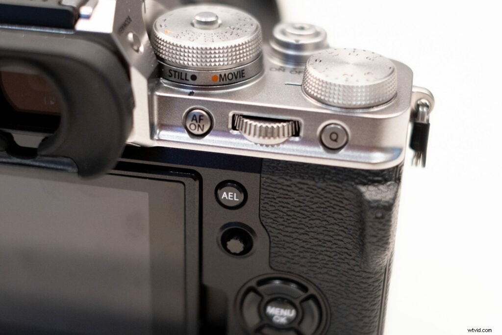 Fujifilm X-T4 Mirrorless Camera: First Hands-On Shots and Impressions