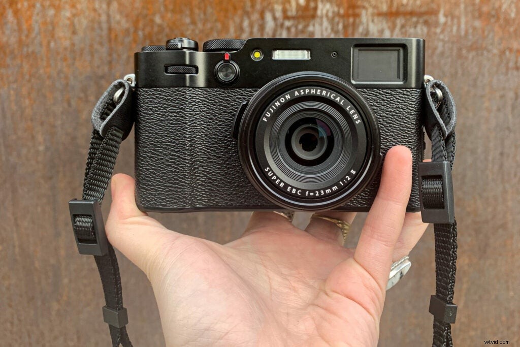 Fujifilm X100V Hands-On Review: First Impressions and Stunning Sample Images