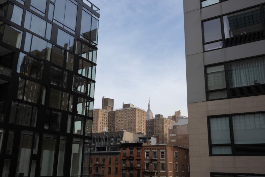 Fujifilm X100V Hands-On Review: First Impressions and Stunning Sample Images