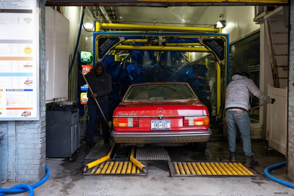 Fujifilm X100V Hands-On Review: First Impressions and Stunning Sample Images