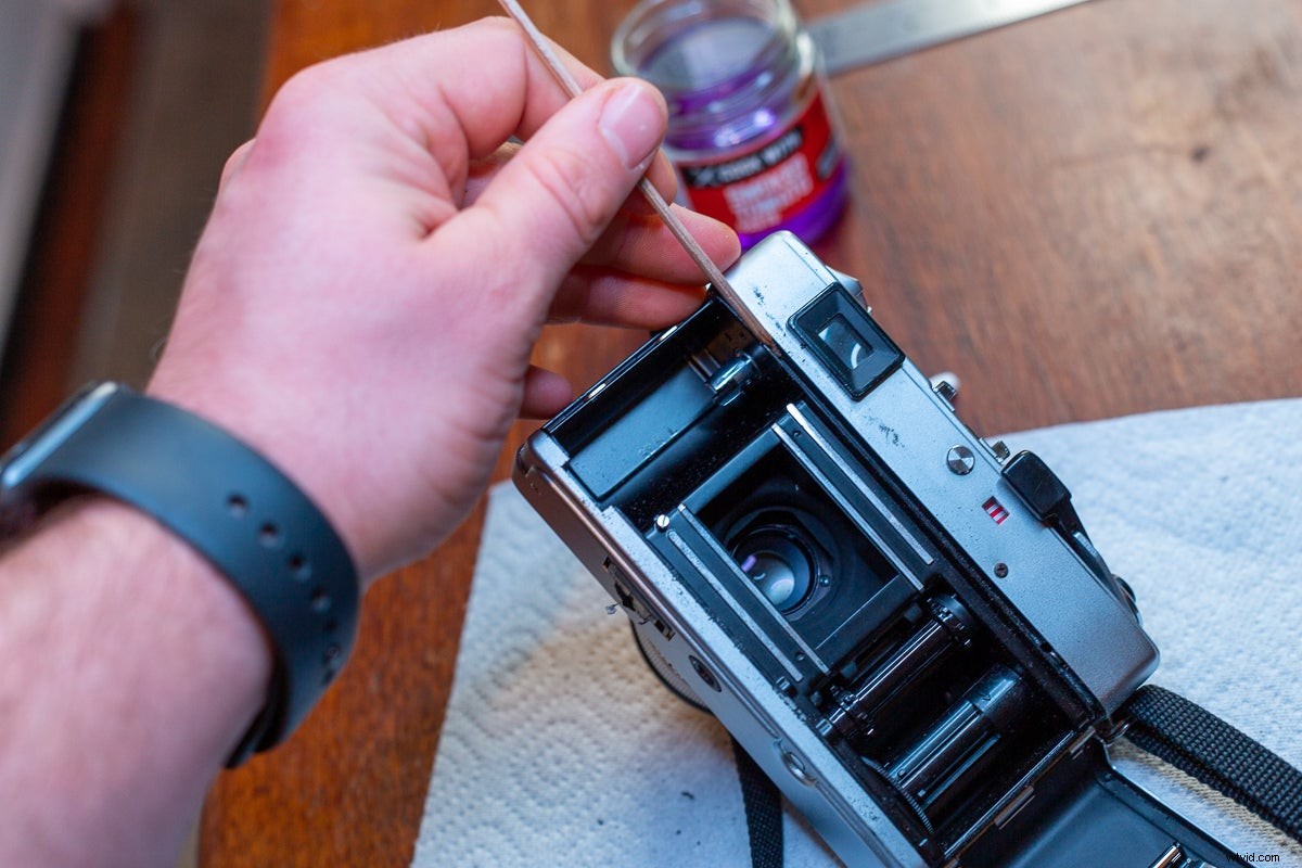 Step-by-Step Guide: Replacing Light Seals in Vintage Film Cameras