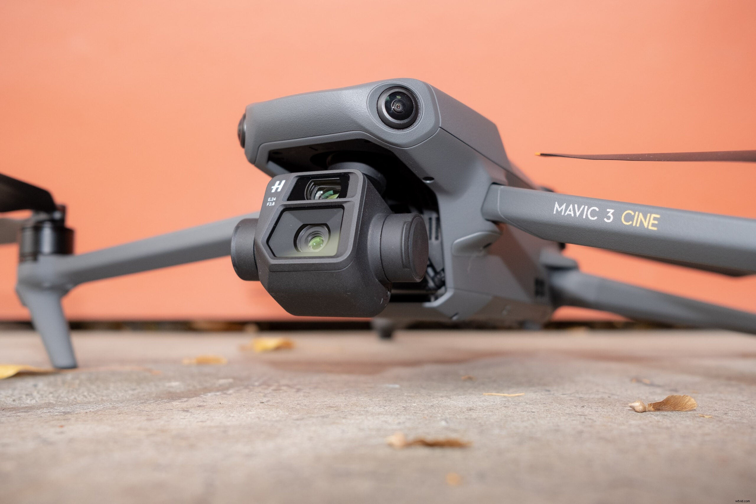 DJI Mavic 3 Hands-On Review: The Flagship Dual-Camera Drone Redefined