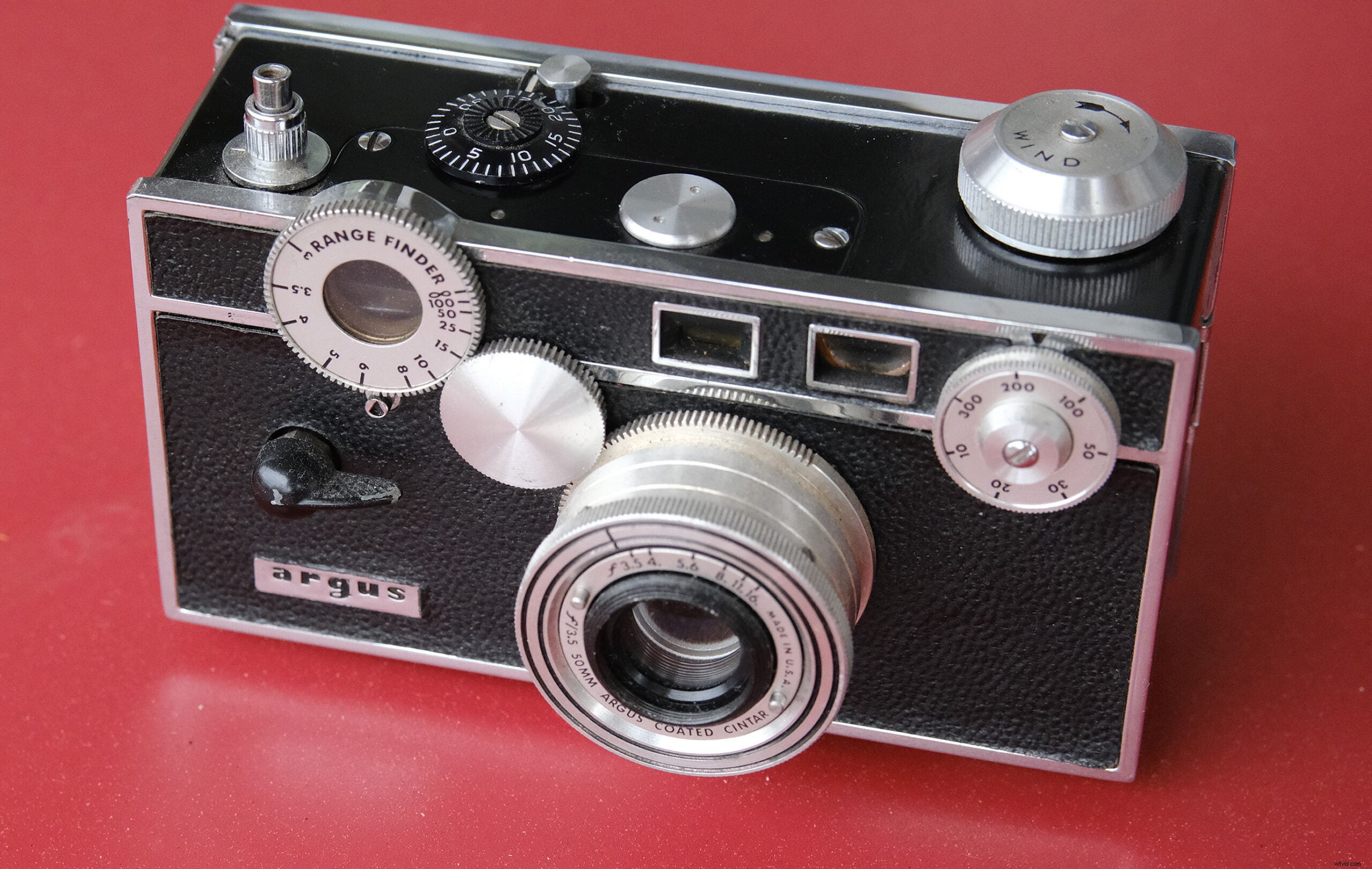 Travel Safely with Vintage Cameras: Debunking the Bomb Myth After Flight Emergency