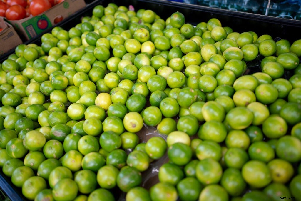 Sony FE 35mm f/1.8 Prime Lens Review: Hands-On Impressions and Sample Images