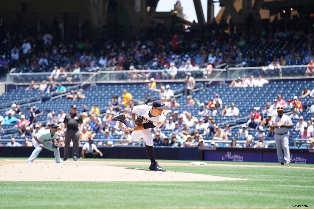 First Impressions: Sony FE 70-200mm f/2.8 GM OSS G Master Lens with 2x Teleconverter