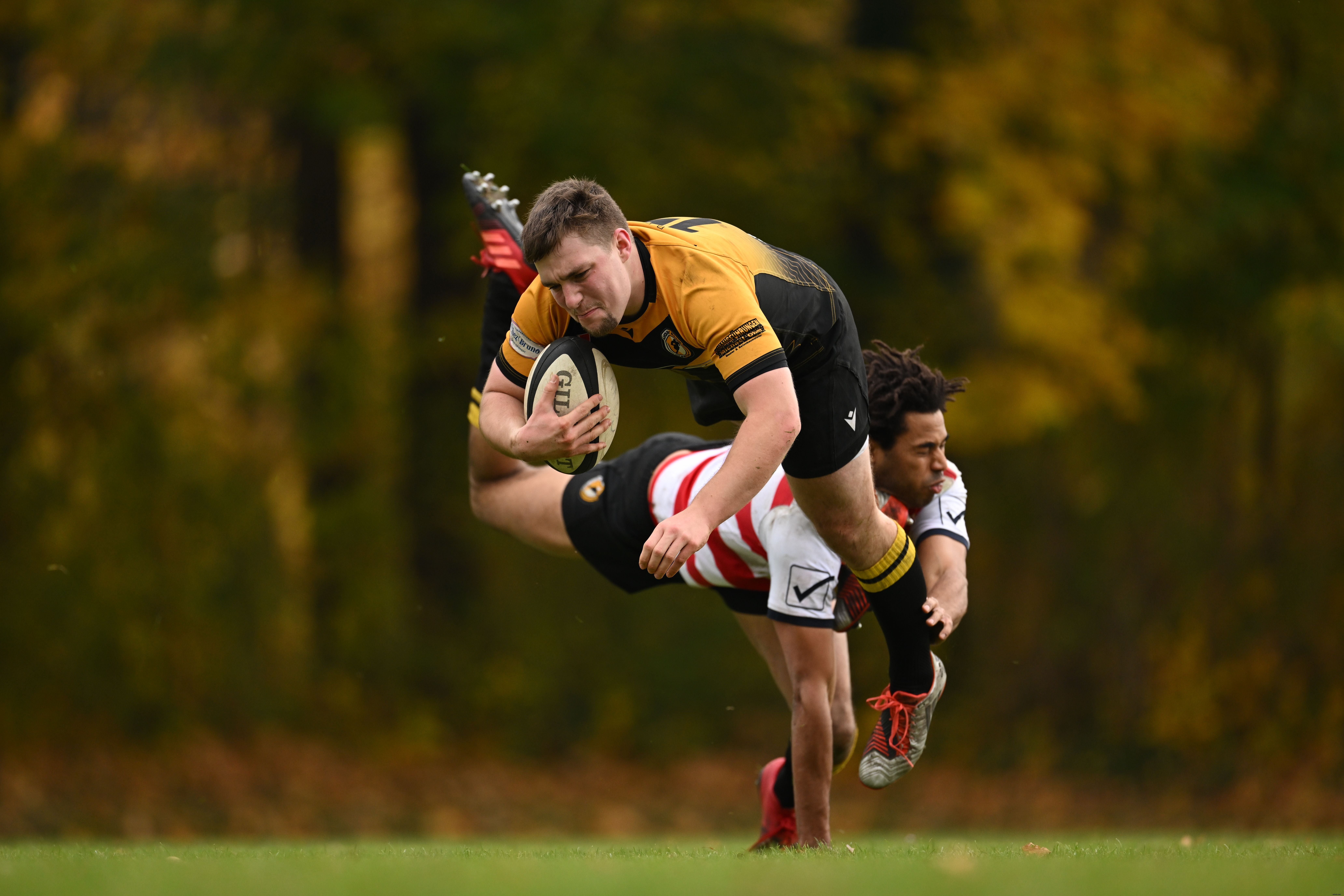 Nikon Nikkor Z 400mm f/2.8 TC VR S: Two Elite Super-Telephoto Lenses in One Compact Package