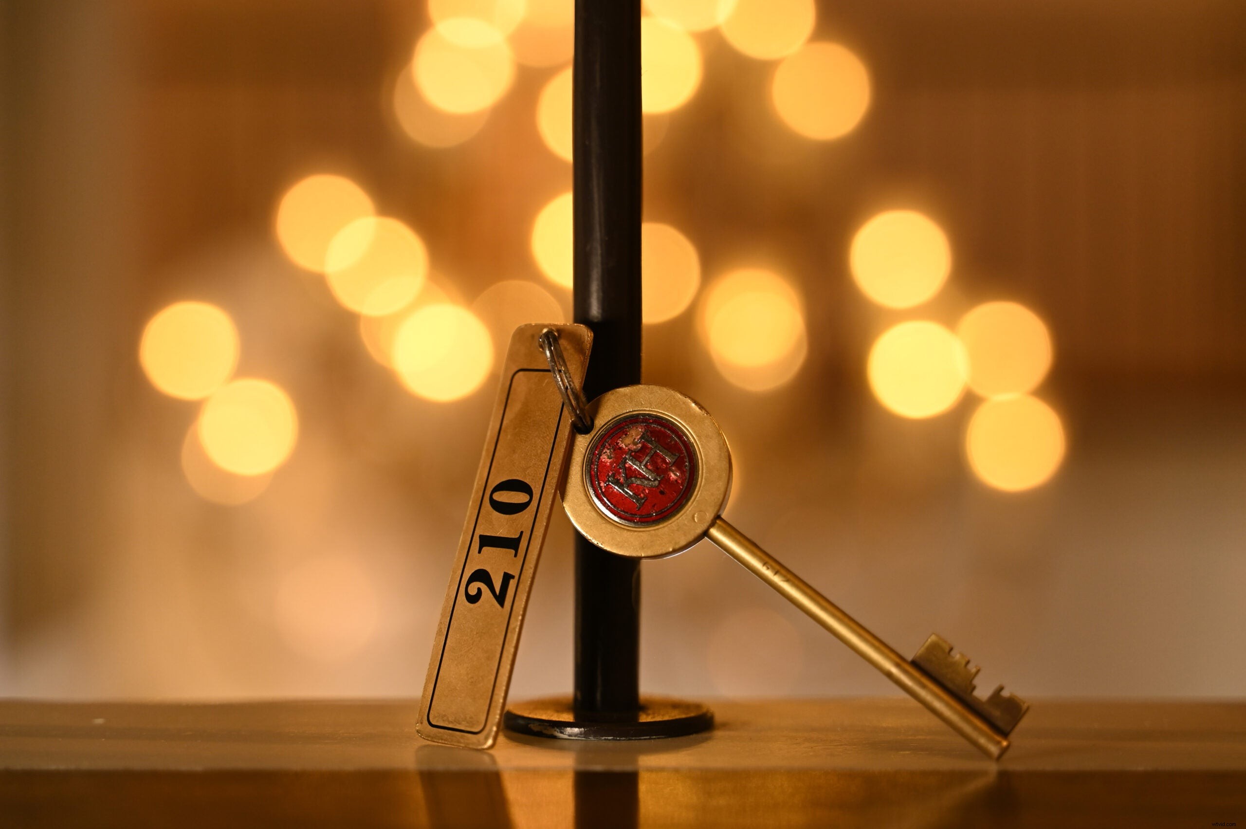 Nikon Z 28-75mm f/2.8: Fast, Affordable Standard Zoom for Z-Mount Cameras