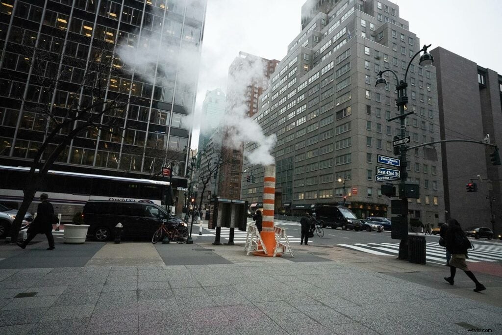 Sony FE 20mm F1.8 G: First Sample Shots and Hands-On Review of the Compact Wide-Angle Prime