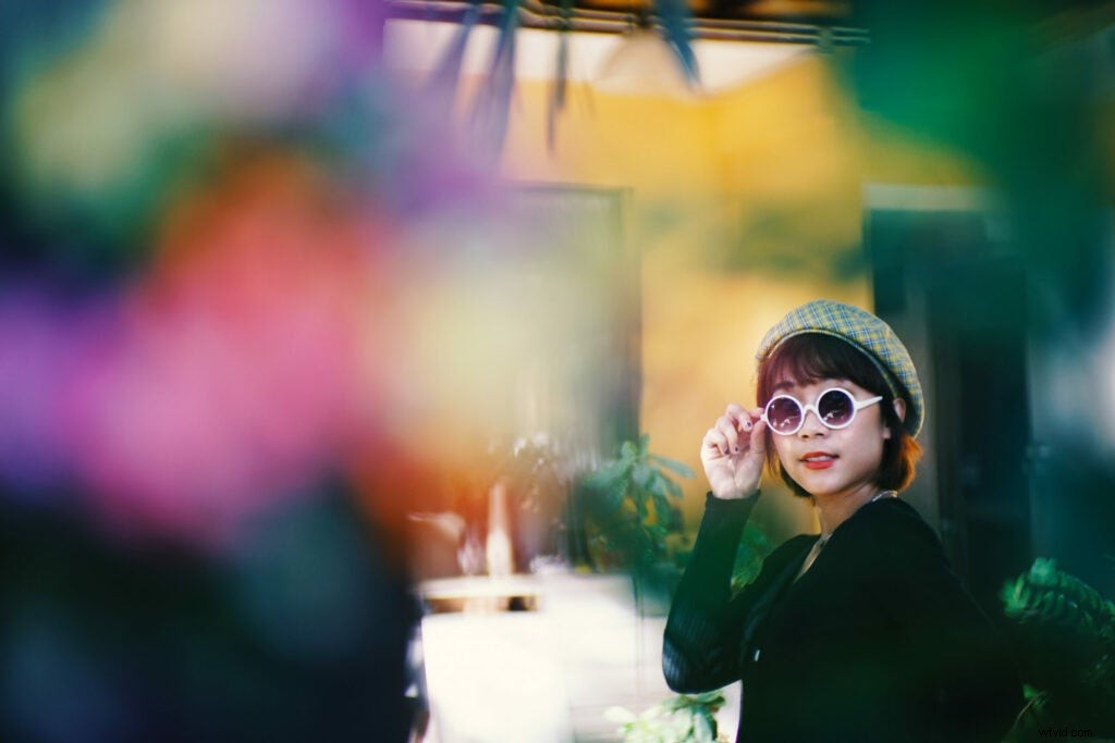 Lomography s New 80.5mm Petzval Lens with Swirly Bokeh Surpasses $100K on Kickstarter