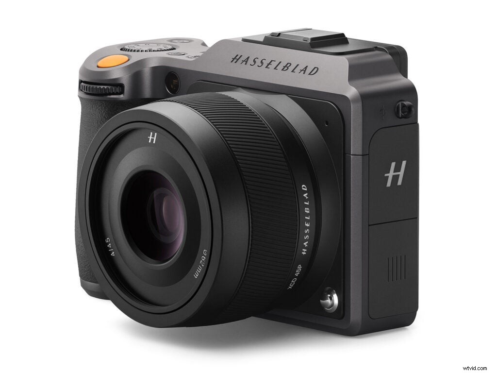 Hasselblad XCD 4/45P: The Lightest Digital Medium Format Lens Ever