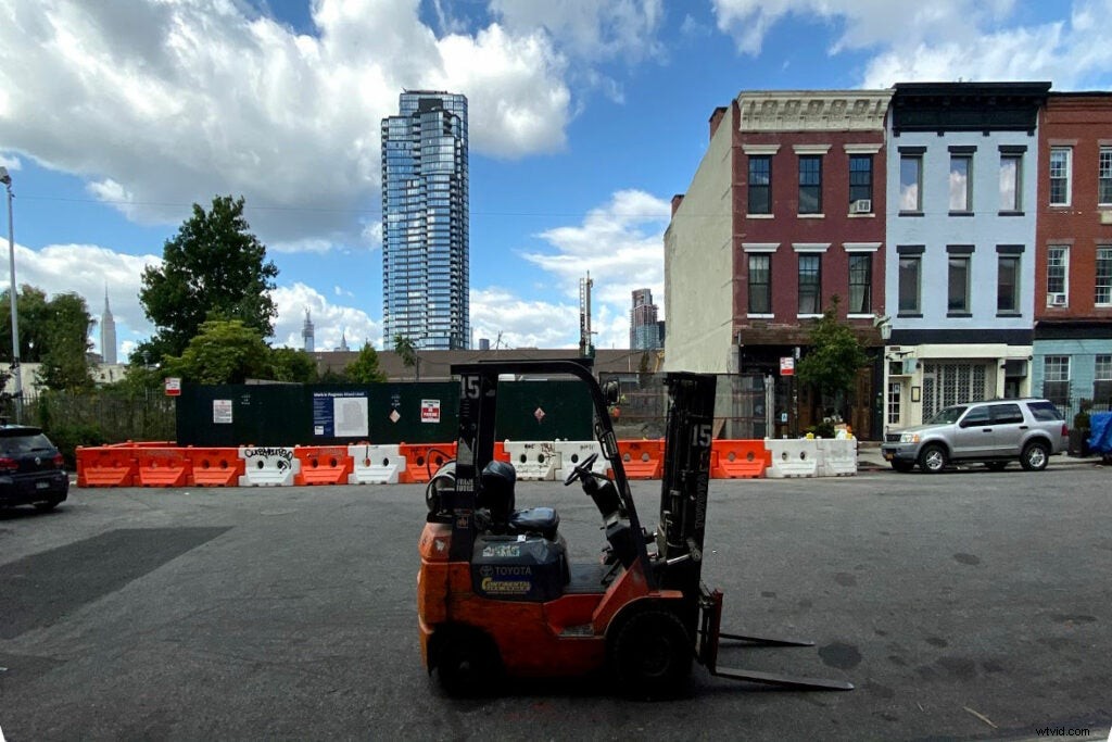 Master iPhone 11 Ultra-Wide Camera: Pro Tips for Stunning Wide-Angle Shots