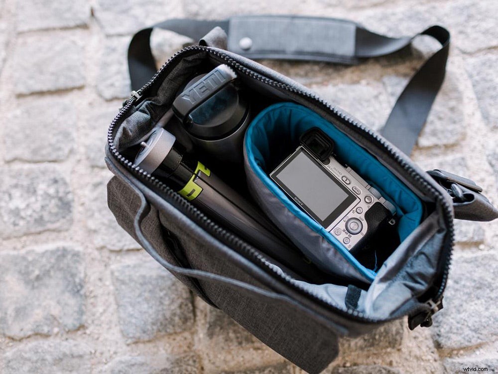 Lumapod: Ultra-Portable, Lightweight Tripod That Sets Up in Just 4 Seconds