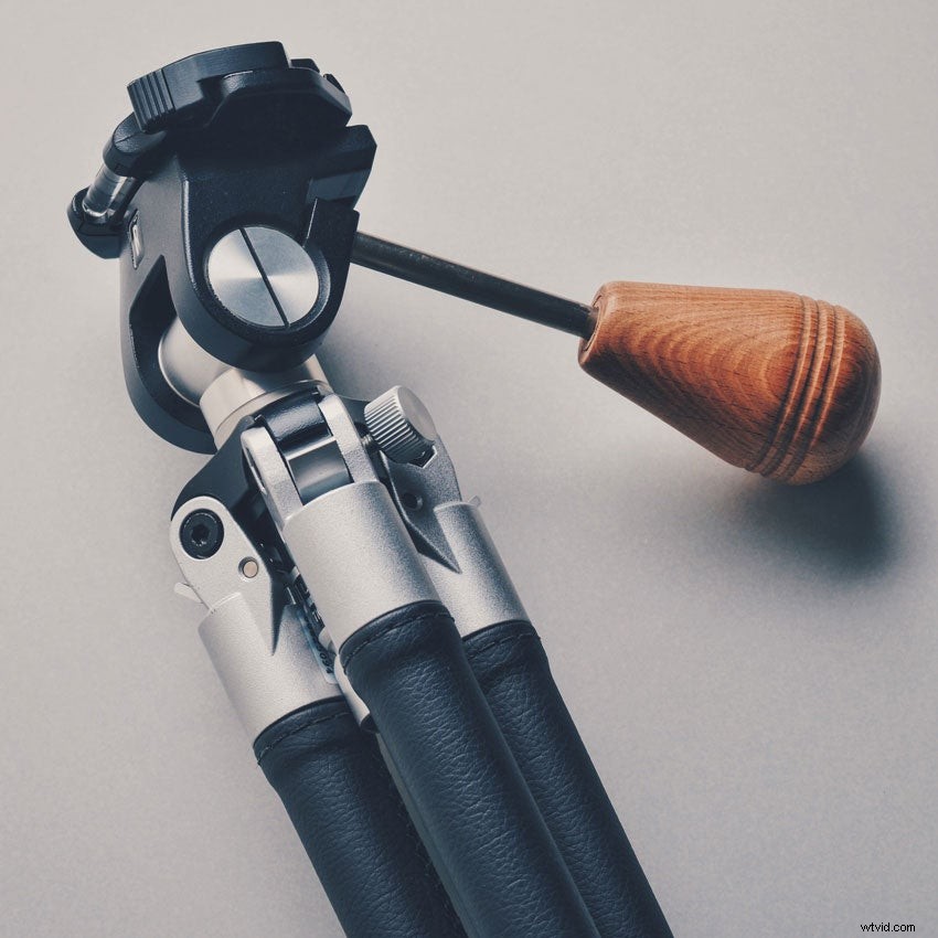 Cokin Riviera Classic: Modern Tripod with Timeless Retro Style