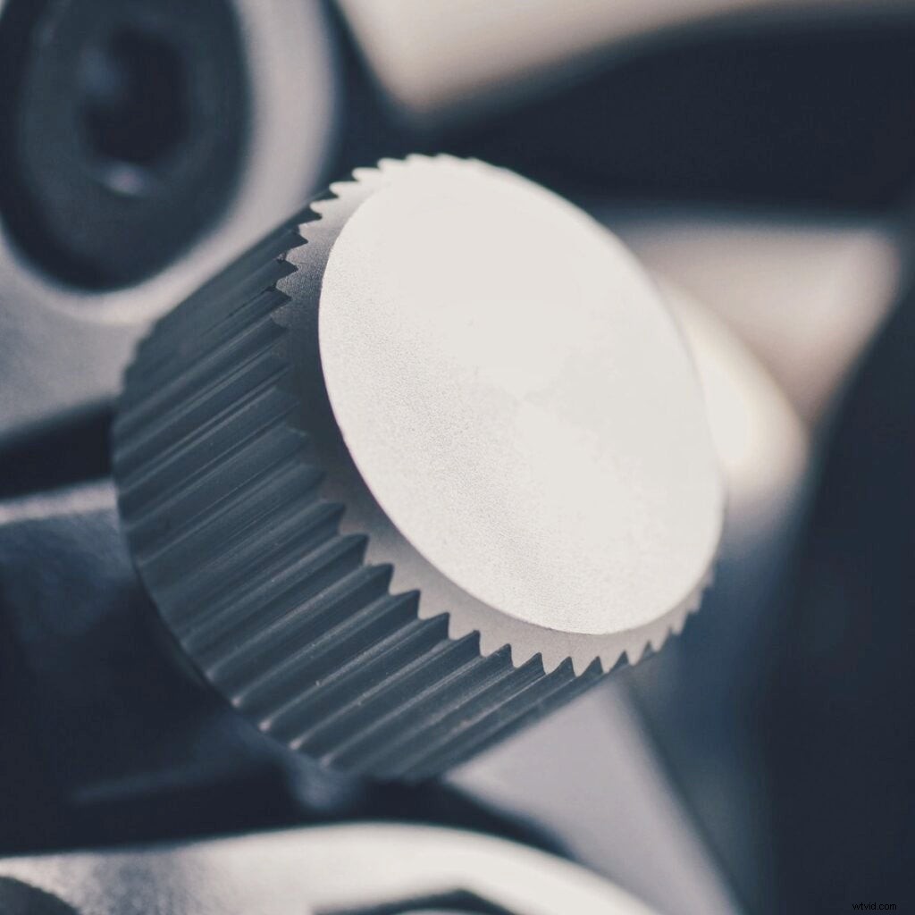 Cokin Riviera Classic: Modern Tripod with Timeless Retro Style