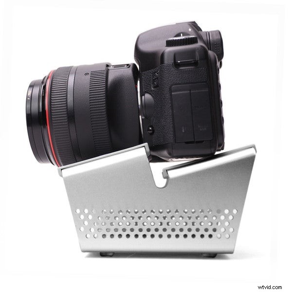 Base Object 005: Elegant Aluminum Camera Stand for a Clutter-Free Desk