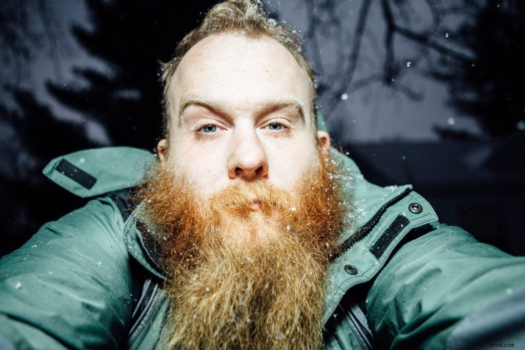 Budget Portrait Lighting Hack: Mimic a Beauty Dish with a Reflective Umbrella