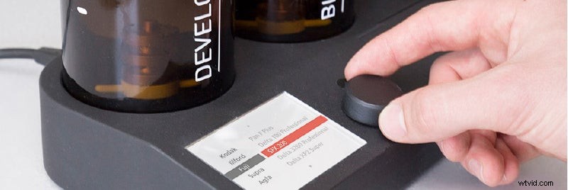 Kanton DX35: Elegant Compact Concept for Effortless Home Film Development