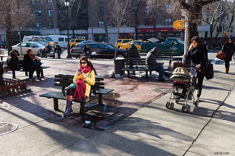 Street Photography in the Digital Age: How Technology is Reviving a Timeless Art