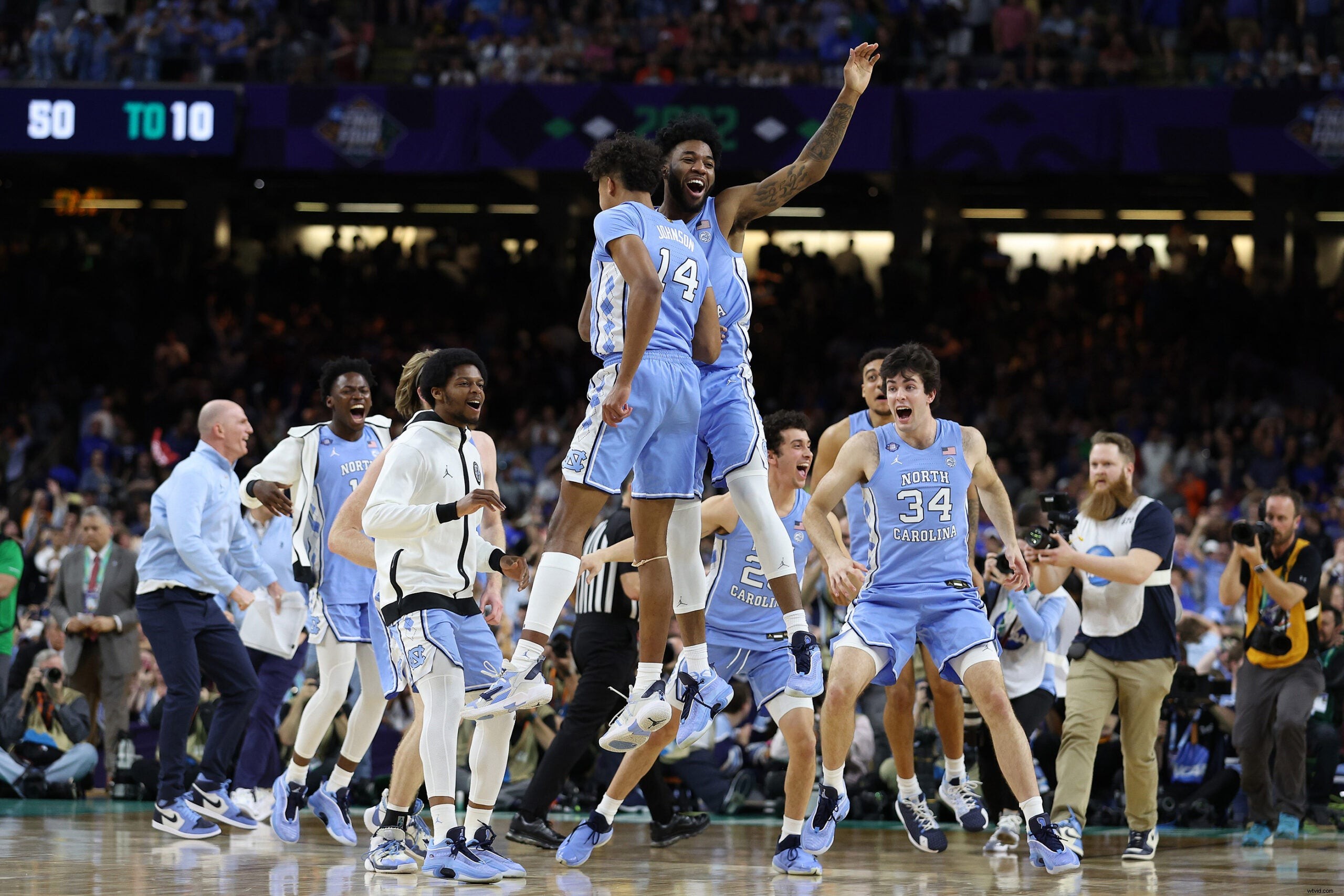 How Getty Images Captures Championship Basketball with a Vast Array of Cameras and Robots