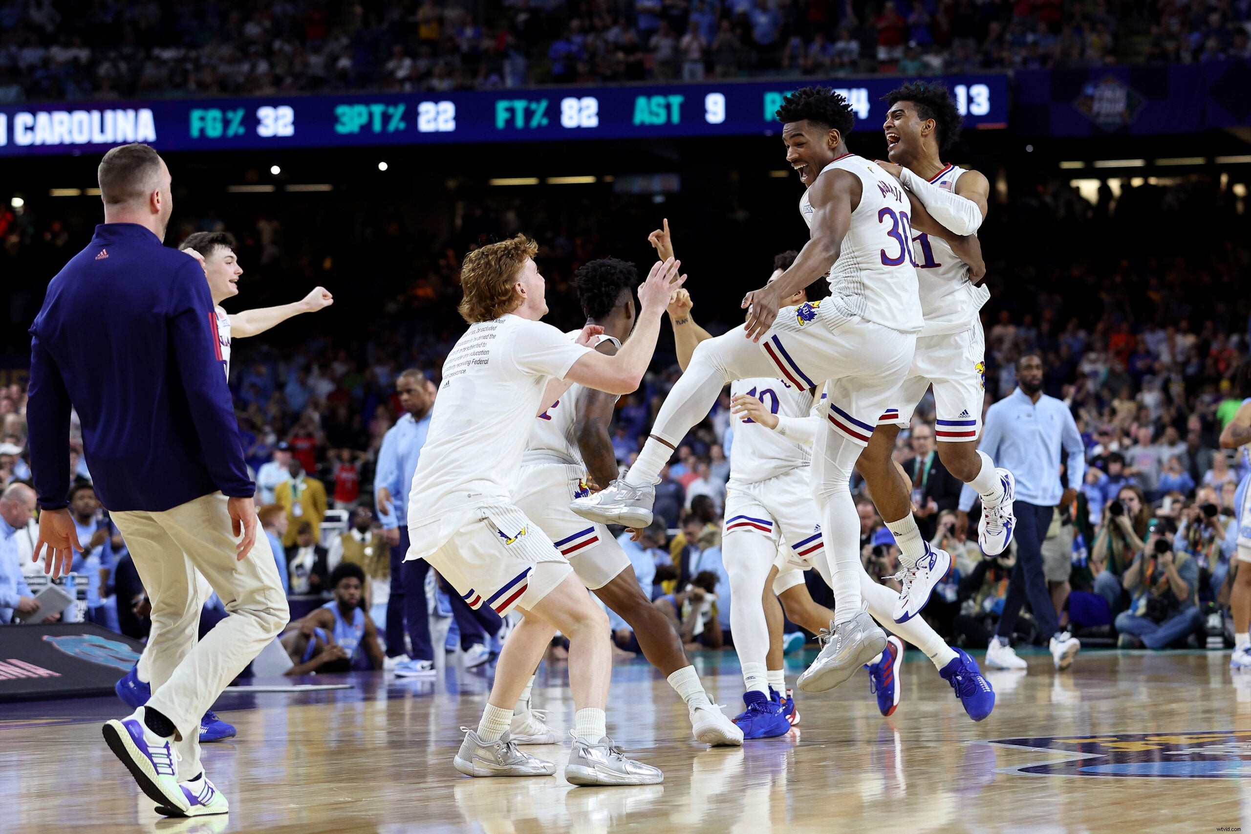 How Getty Images Captures Championship Basketball with a Vast Array of Cameras and Robots