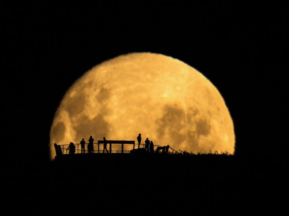 How to Photograph the Moon: Expert Tips for Stunning Lunar Shots