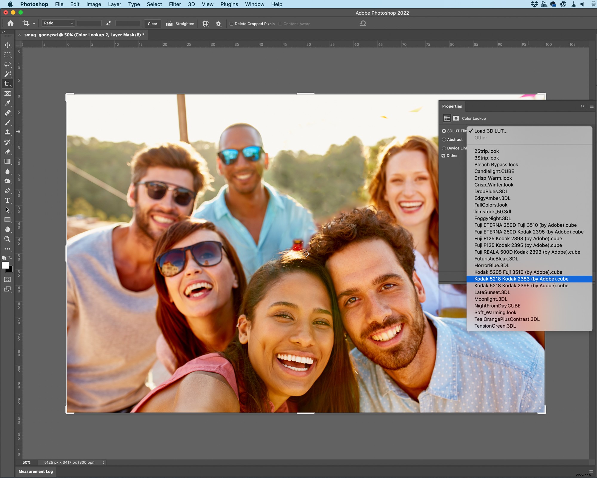 Expert Guide: How to Seamlessly Remove Your Ex from Photos with Photoshop