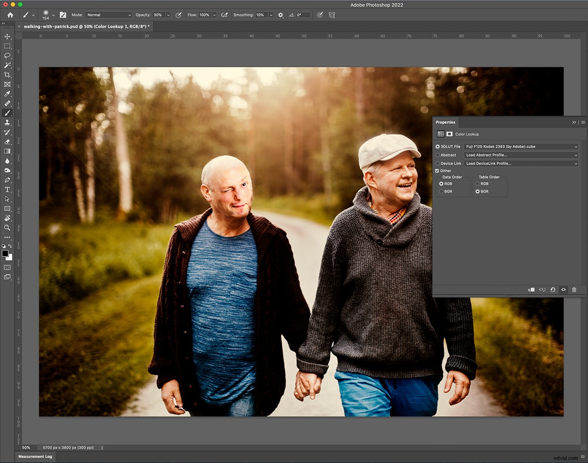 Expert Guide: How to Seamlessly Remove Your Ex from Photos with Photoshop