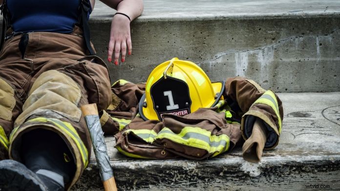 Master B-Roll: What It Is and Pro Tips for Shooting Stunning Footage