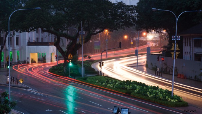 Mastering Time in Cinema: Techniques for Expressing and Manipulating Narrative Flow