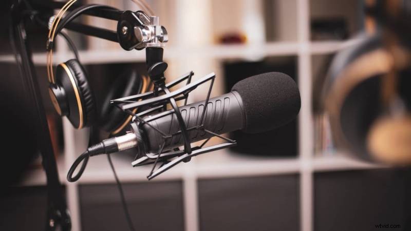 Capture Professional-Quality Audio from Your Desk: Expert Tips