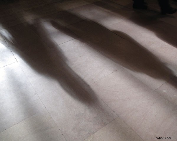 Master Horror Film Lighting on a Budget: Pro Tips for Spine-Chilling Effects