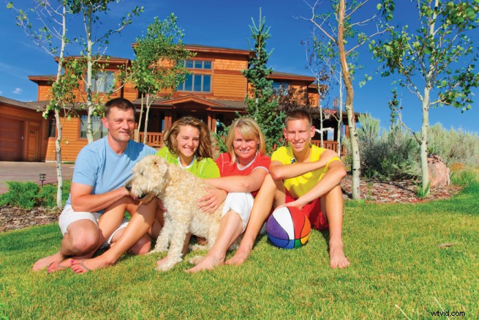 Mastering Sky Exposure: Capture Vibrant Outdoor Videography