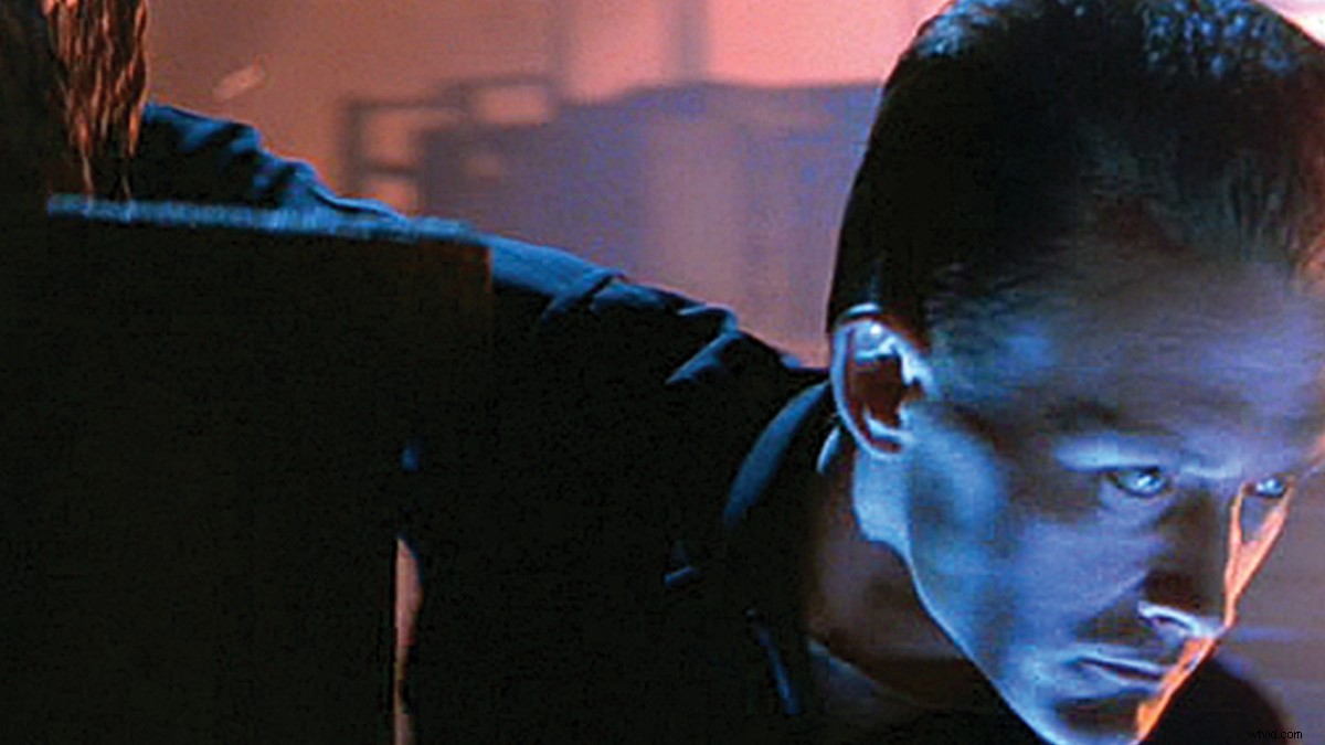 Master Dynamic Lighting in Filmmaking with Mixed Color Temperatures