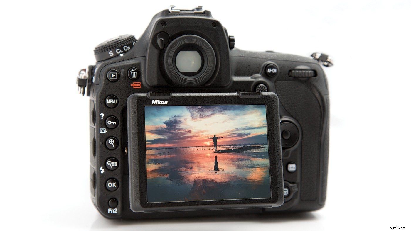 Nikon D850 Review: The Ultimate Hybrid DSLR for Photo and Video Pros